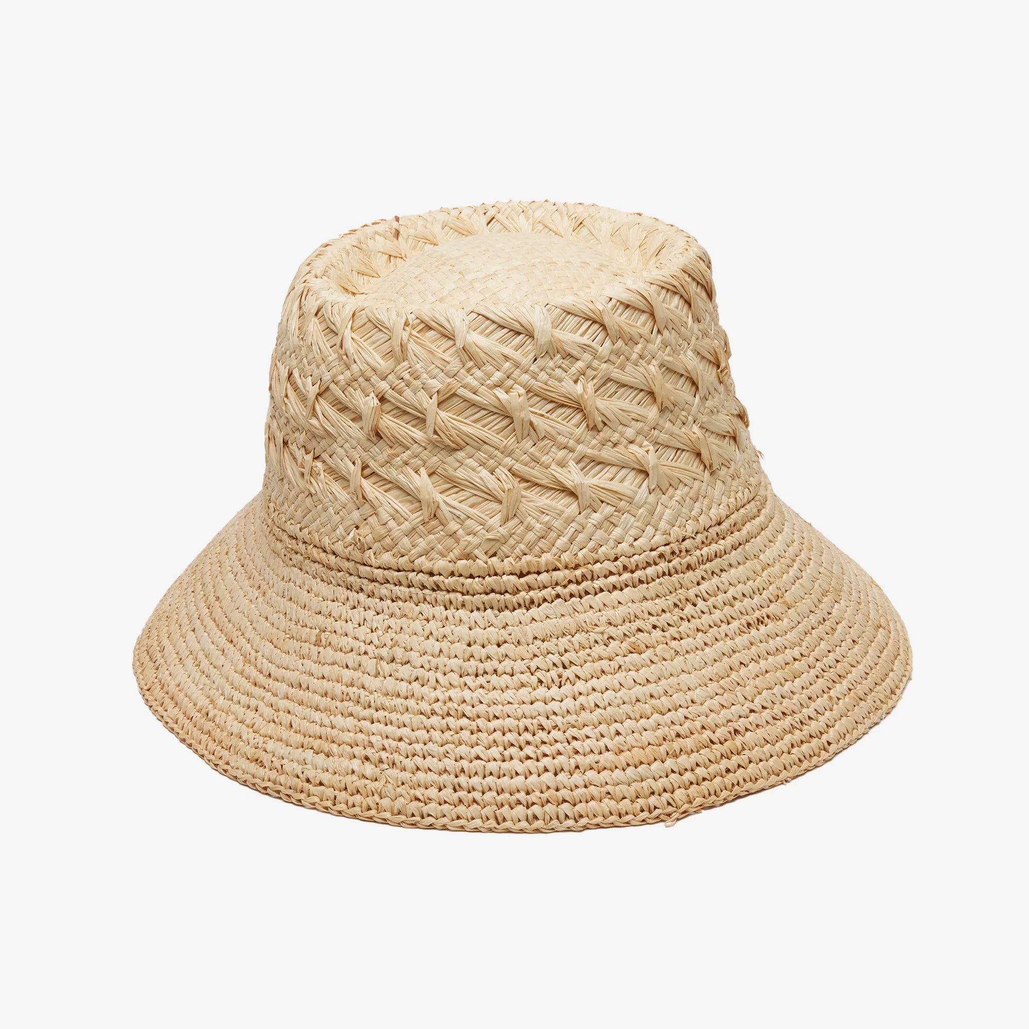 Fina in Natural Hat